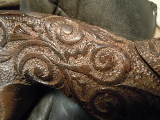 HAWG carving 009.JPG